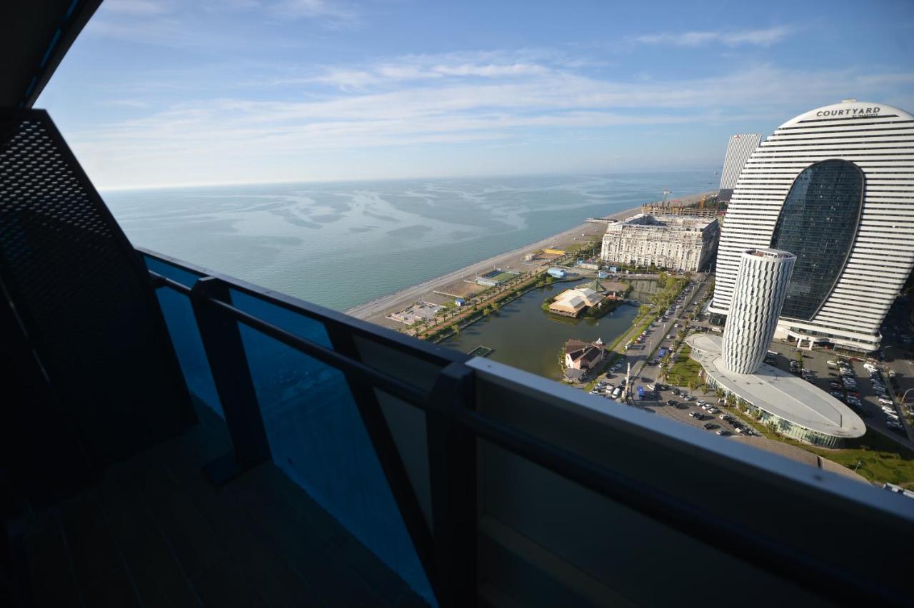 Orbi City Twins Tower Batumi Exterior foto